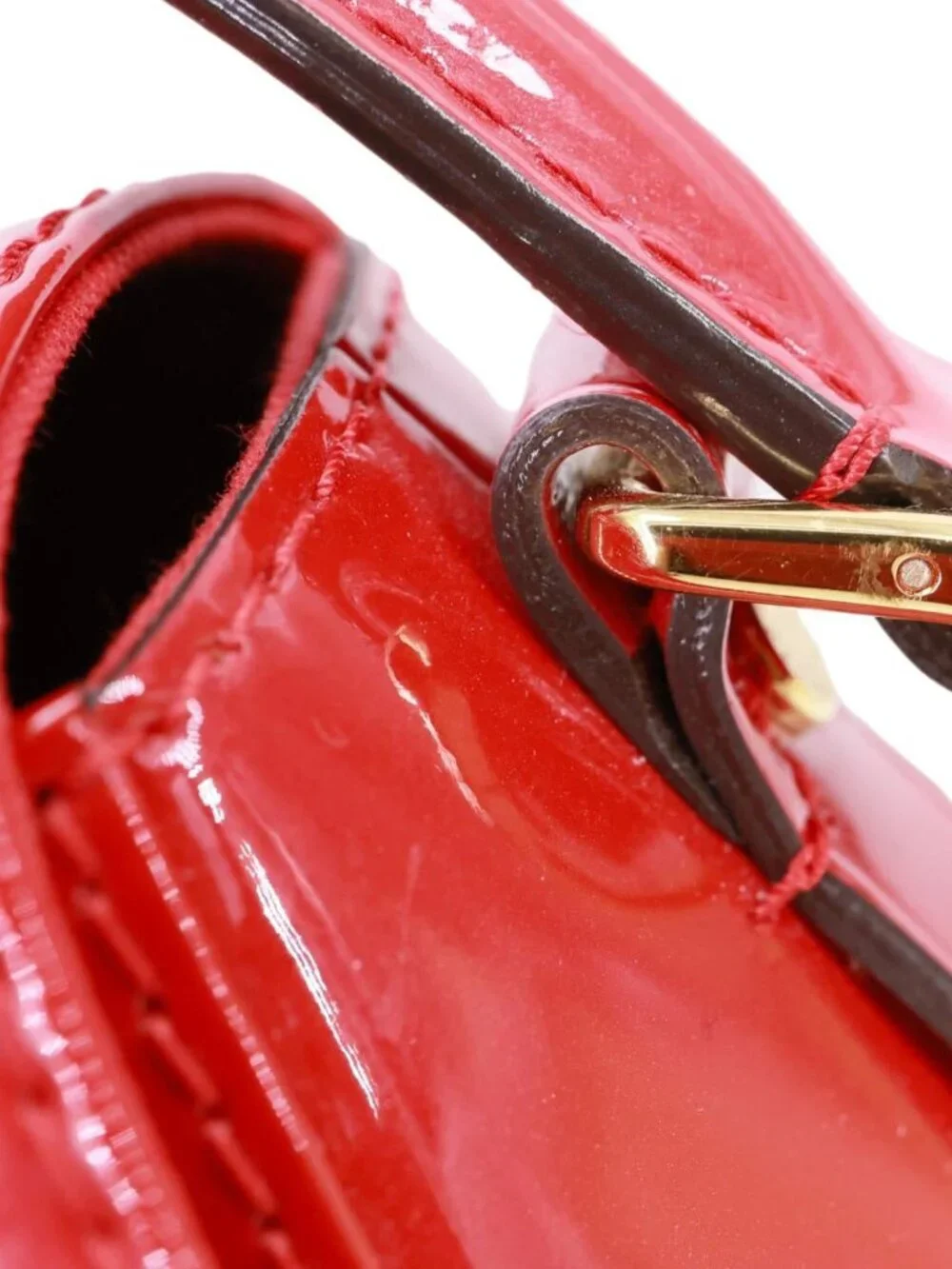 Louis Vuitton  Pasadena Monogram Vernis Leather Shoulder Bag Red